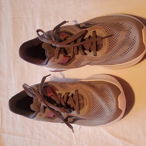 Saucony Womens Guide 15 Formit Powerrun Purple Gray Sz. 7.5 Athletic Sneaker - Picture 2 of 10